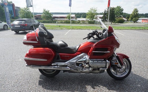 Gebrauchtmotorrad Honda GL 1800 Goldwing - Bild 8