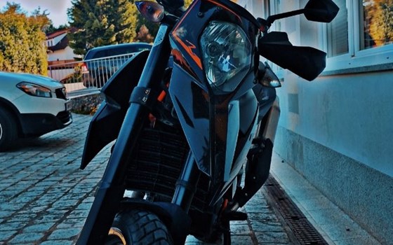 Gebrauchtmotorrad KTM 690 SMC R - Bild 2