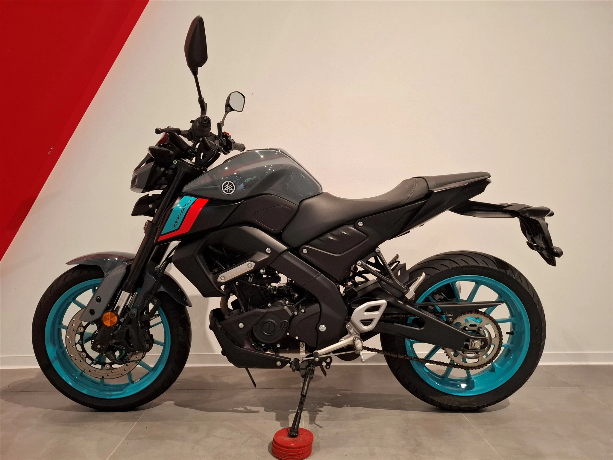 Yamaha MT-125