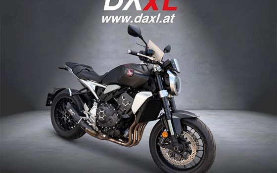 Gebrauchtmotorrad Honda CB1000R Black Edition - Bild 1
