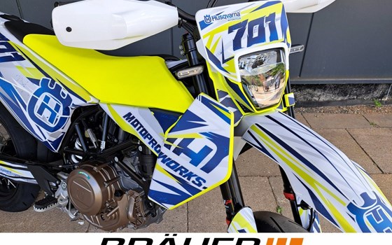 Neufahrzeug Husqvarna 701 Supermoto - Bild 4