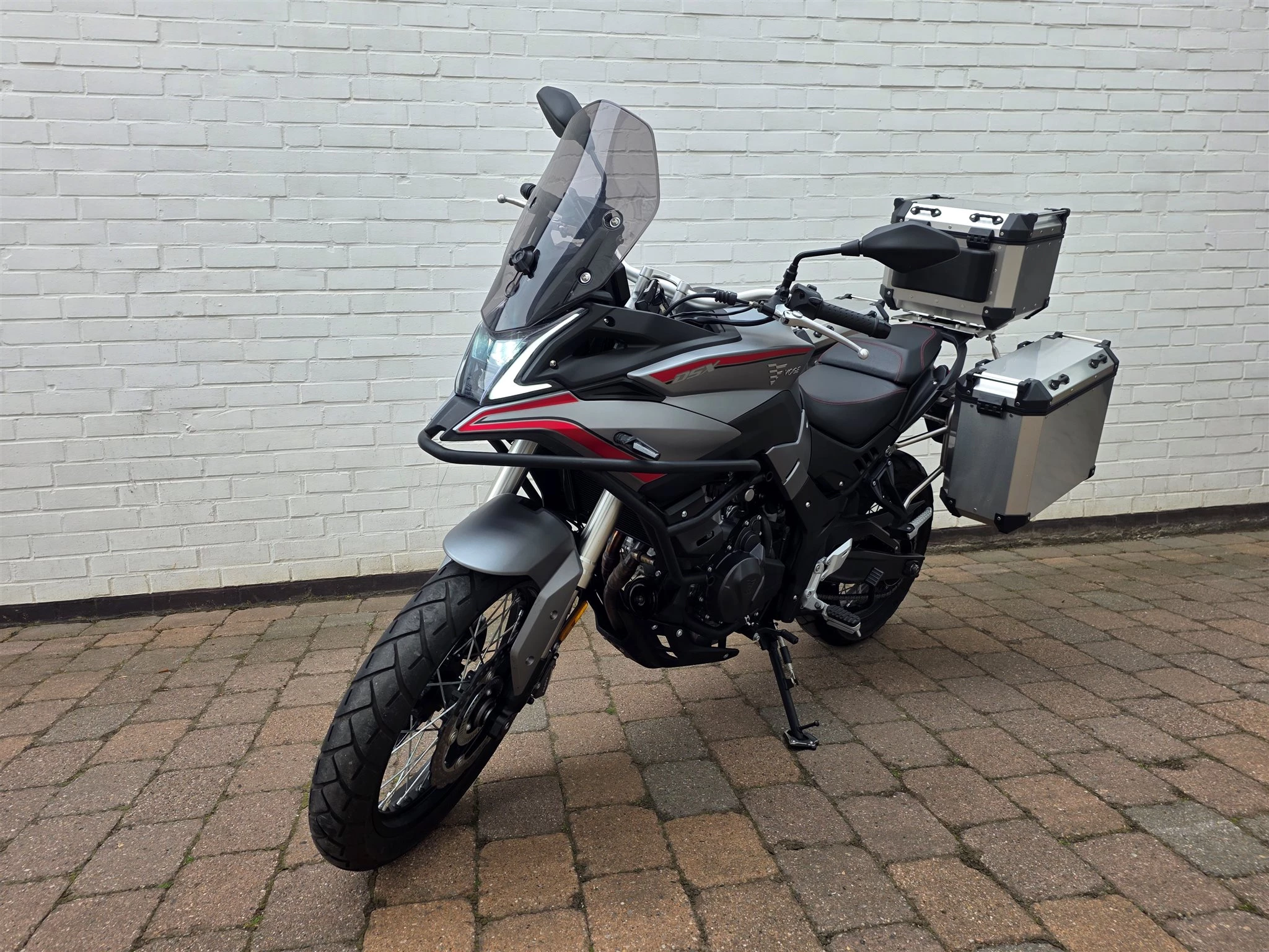 Voge 500DSX
