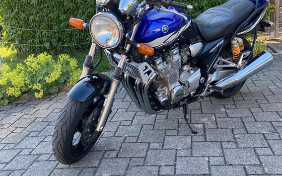 Gebrauchtmotorrad Yamaha XJR 1300 - Bild 1
