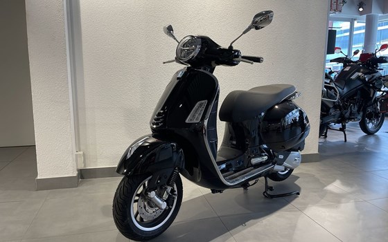 Motorrad Occasion Vespa GTS 125 Super - Bild 16