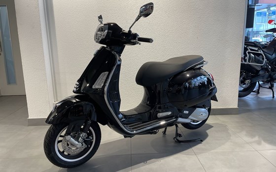 Motorrad Occasion Vespa GTS 125 Super - Bild 8