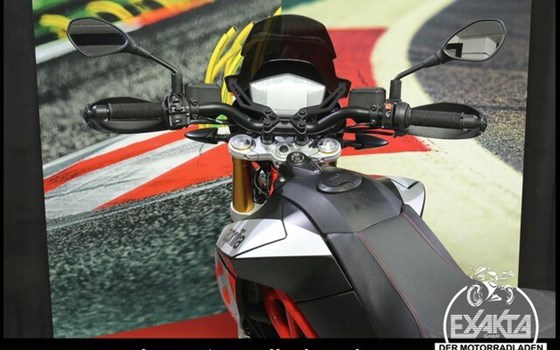 Gebrauchtmotorrad Aprilia Dorsoduro 900 - Bild 10