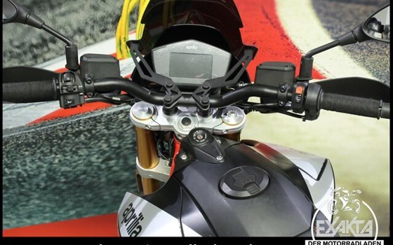 Gebrauchtmotorrad Aprilia Dorsoduro 900 - Bild 11