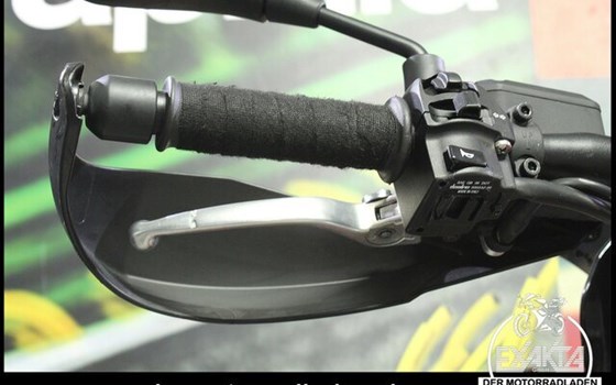 Gebrauchtmotorrad Aprilia Dorsoduro 900 - Bild 17