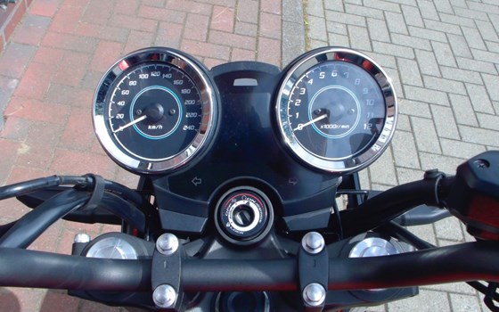 Gebrauchtmotorrad Kawasaki Z650 RS - Bild 12
