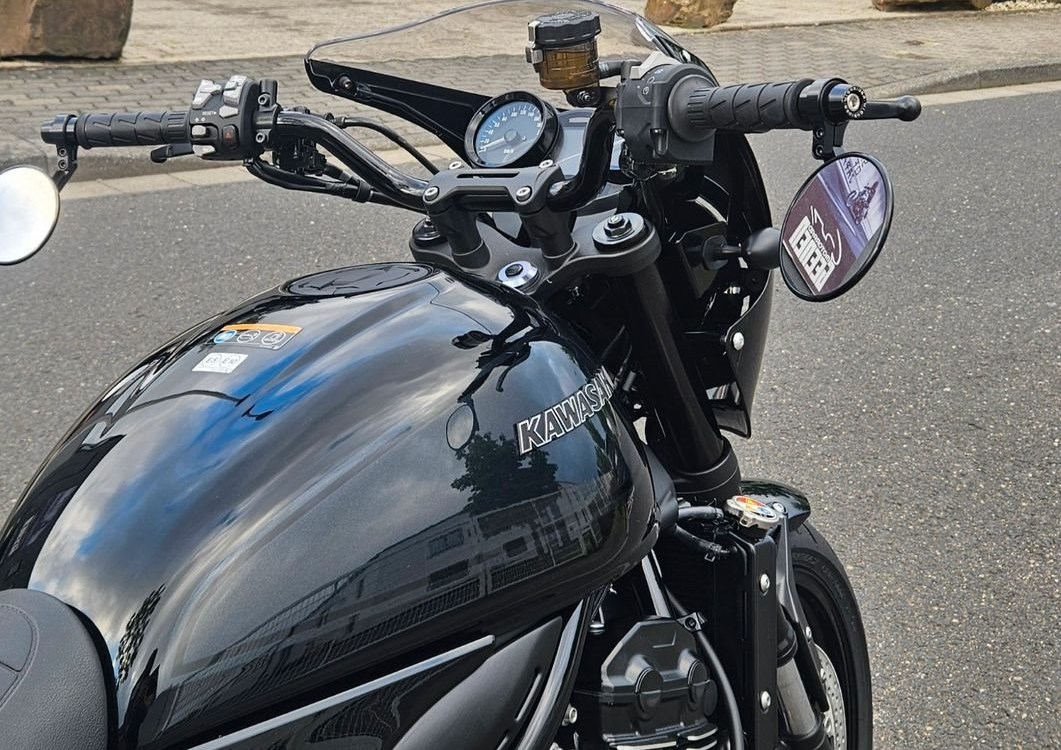 Angebot Kawasaki Z900 RS Black Ball Edition