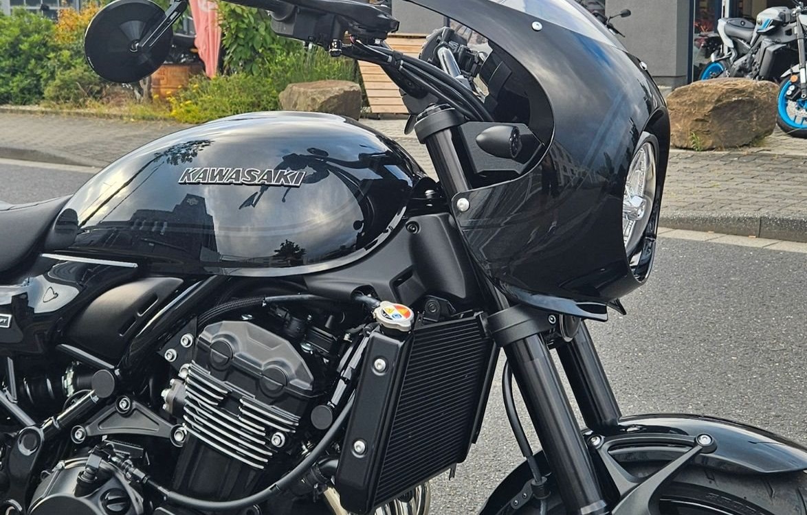 Angebot Kawasaki Z900 RS Black Ball Edition