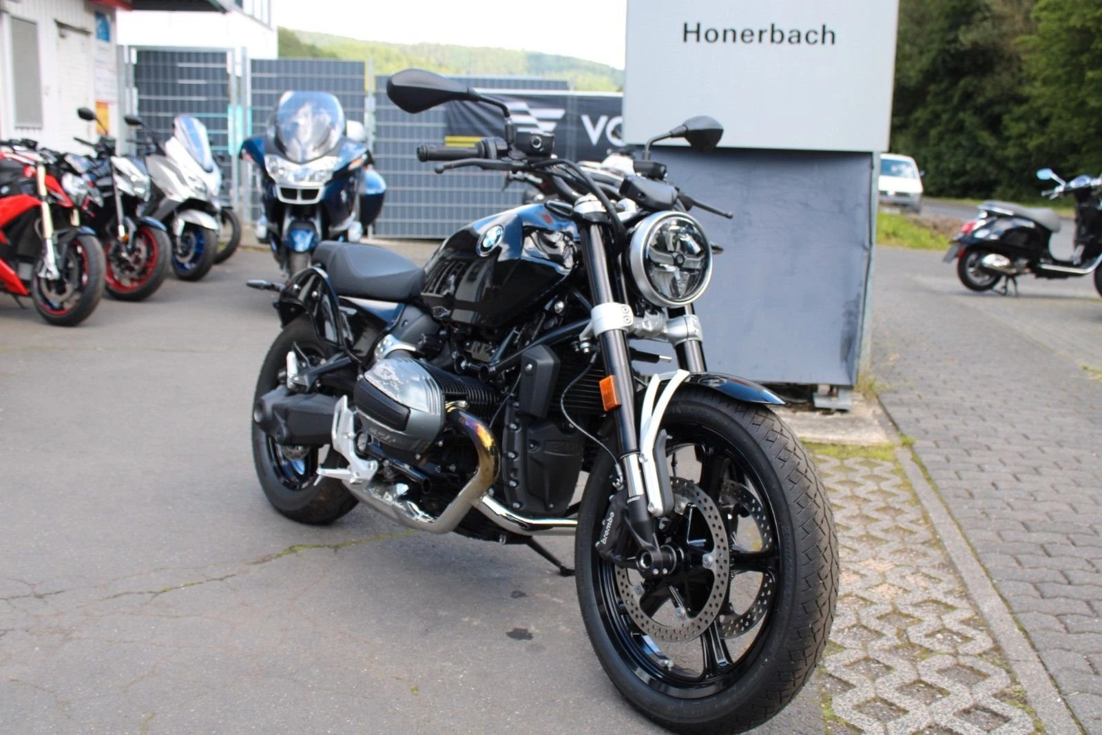 BMW R 12