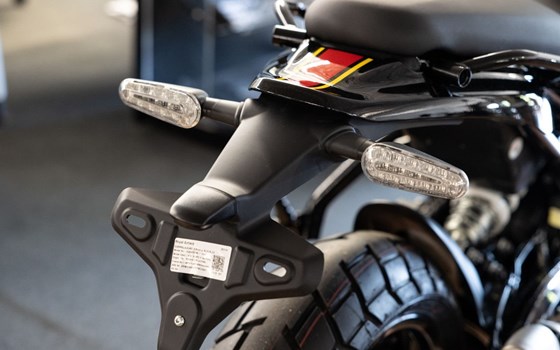 Neufahrzeug Royal Enfield Guerrilla 450 - Bild 12