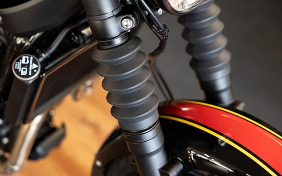 Neufahrzeug Royal Enfield Guerrilla 450 - Bild 27