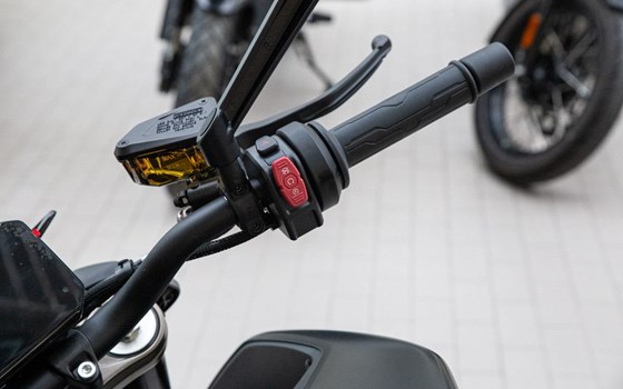 Gebrauchtmotorrad CFMOTO 800NK Sport - Bild 19