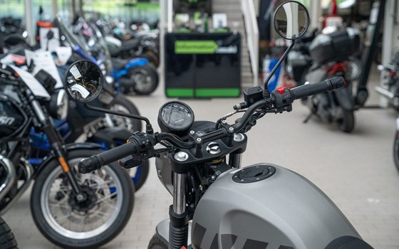 Neufahrzeug Royal Enfield Scram 411 - Bild 17