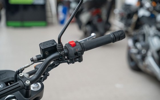 Neufahrzeug Royal Enfield Scram 411 - Bild 18