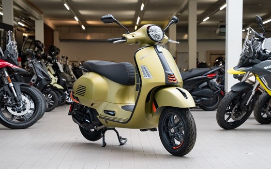 Neufahrzeug Vespa GTS 125 Supersport iGET - Bild 2