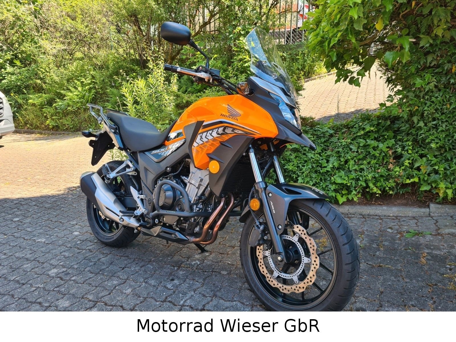 Honda CB500X, ABS