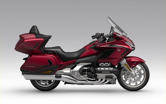 Gebrauchtmotorrad Honda GL 1800 Goldwing Tour DCT - Bild 2