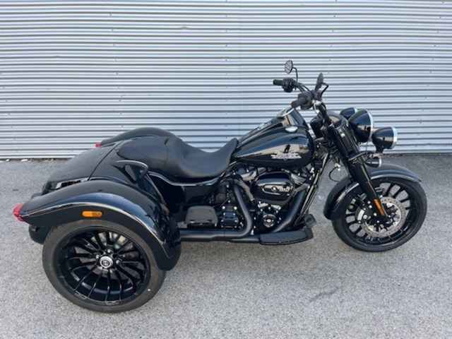 Harley-Davidson Freewheeler (schwarz) - Bild 3