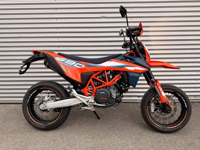 KTM 690 SMC R (übrige) - Bild 1