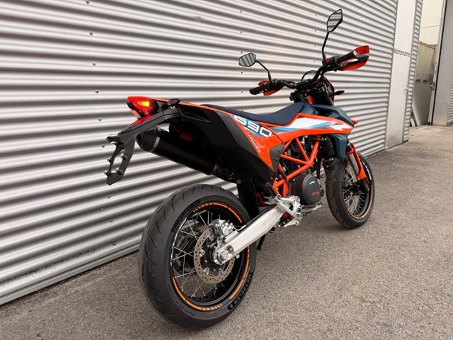 KTM 690 SMC R (übrige) - Bild 3