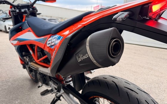 Gebrauchtmotorrad KTM 690 SMC R - Bild 4