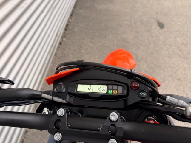 KTM 690 SMC R (übrige) - Bild 5