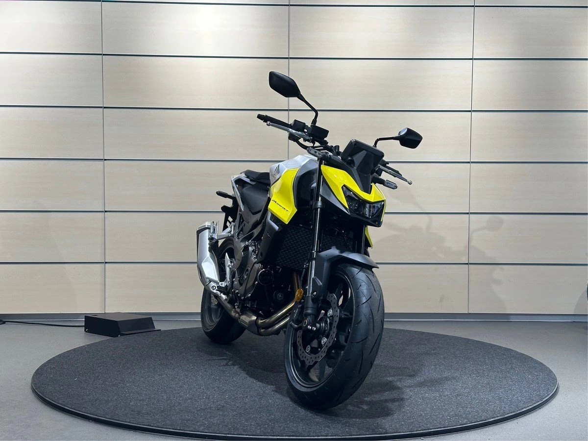 Honda CB750 Hornet