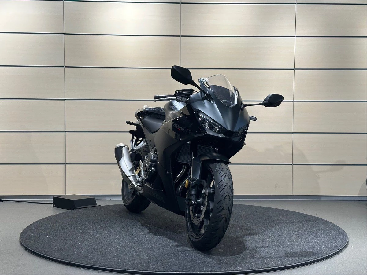 Honda CBR500R E-Clutch