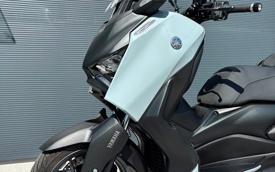 Gebrauchtmotorrad Yamaha XMAX 300 Tech MAX+ - Bild 9