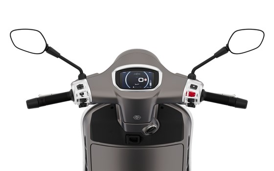 Neufahrzeug Vespa GTS 310 SuperTech - Bild 6