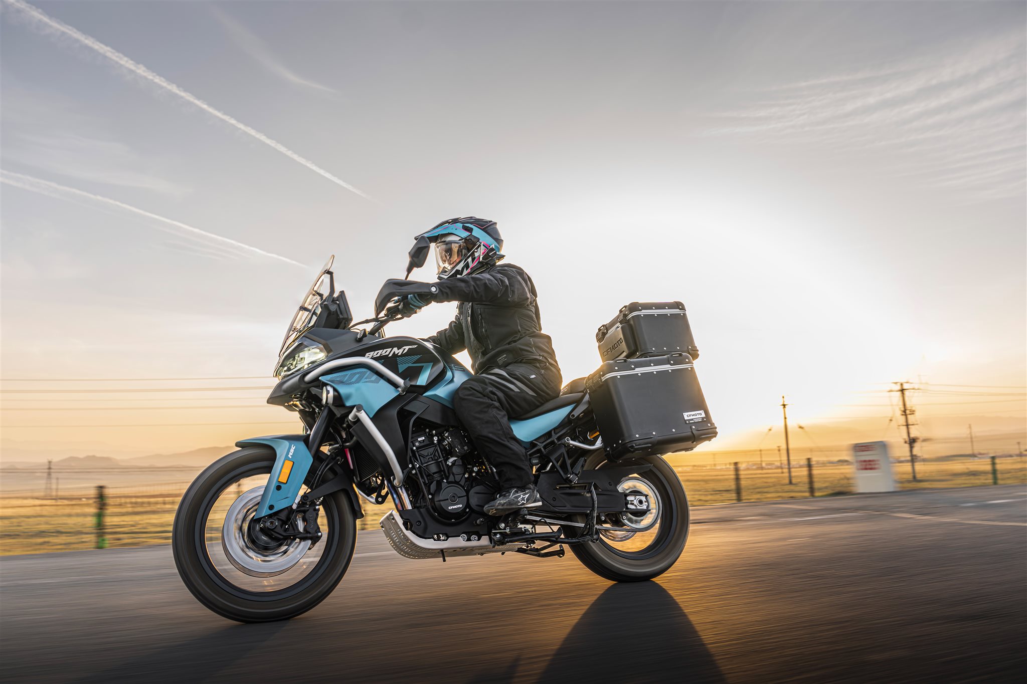 CFMOTO 800MT-ES