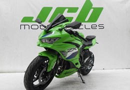 Neumotorrad Kawasaki Ninja ZX-4RR