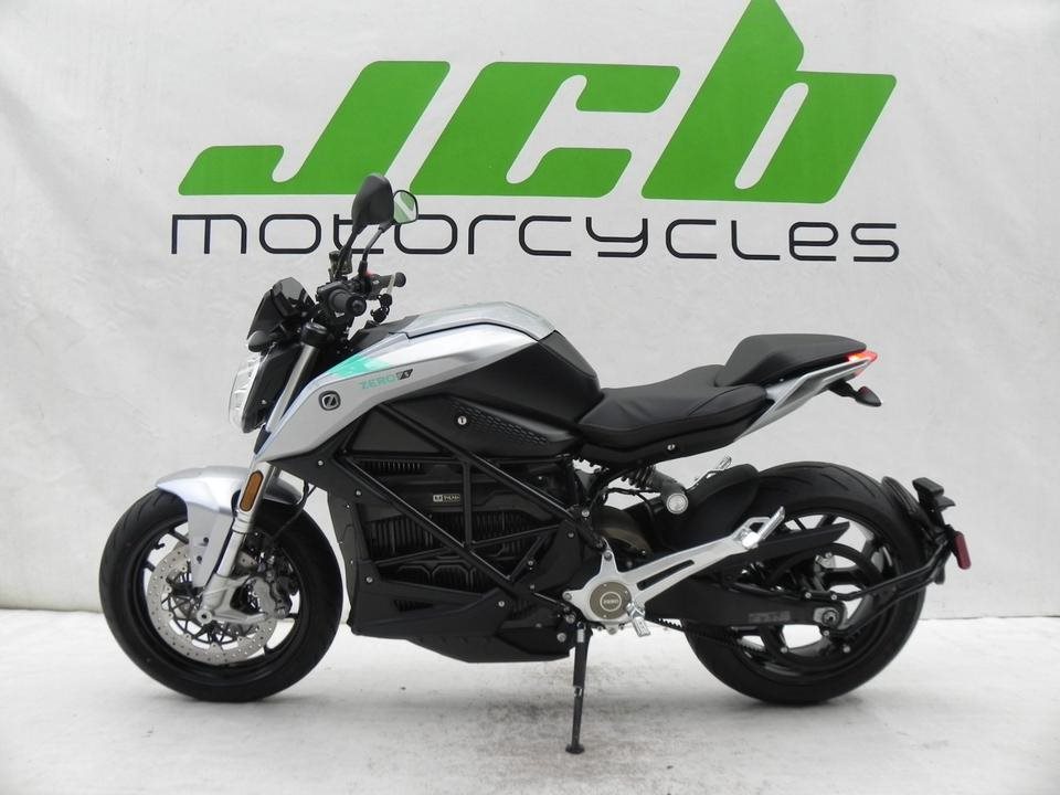 Neumotorrad