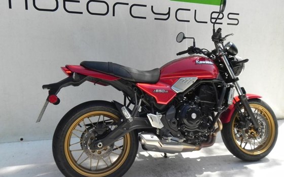 Gebrauchtmotorrad Kawasaki Z650 RS - Bild 9