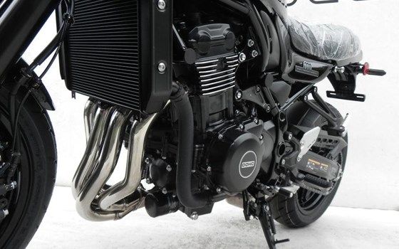 Neufahrzeug Kawasaki Z900 RS - Bild 11