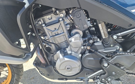 Gebrauchtmotorrad CFMOTO 800MT Touring - Bild 11