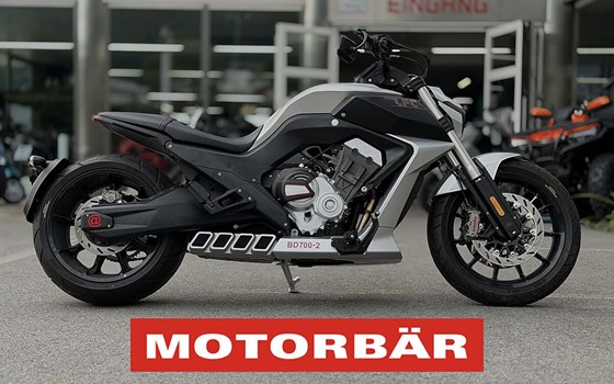 Gebrauchtmotorrad Benda LFC 700 - Bild 2
