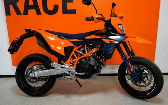 Gebrauchtmotorrad KTM 690 SMC R - Bild 4