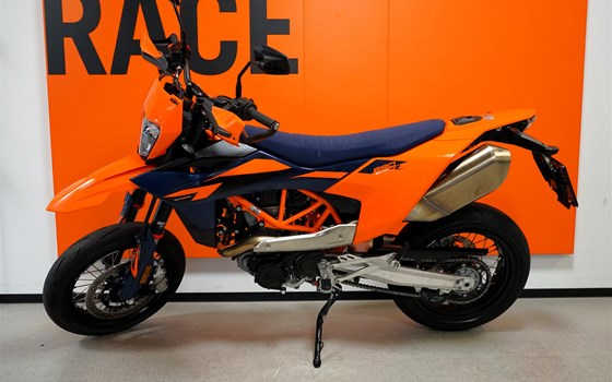 Gebrauchtmotorrad KTM 690 SMC R - Bild 5