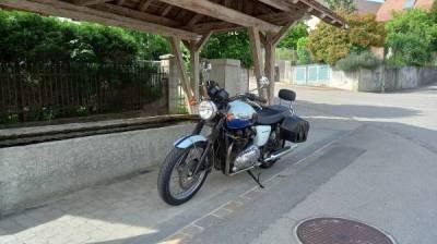 Motorrad Occasion Triumph Bonneville - Bild 2