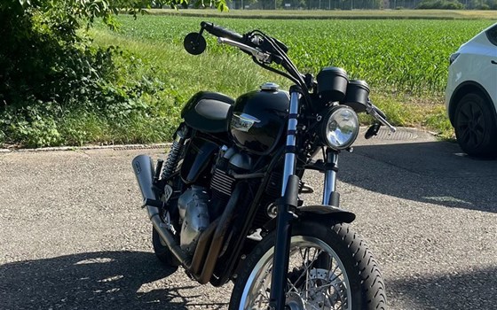 Motorrad Occasion Triumph Thruxton - Bild 5