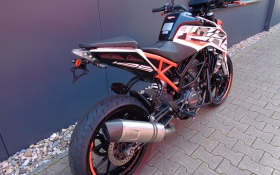 Gebrauchtmotorrad KTM 125 Duke - Bild 2