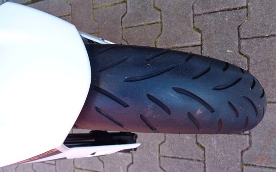 Gebrauchtmotorrad KTM 125 Duke - Bild 4
