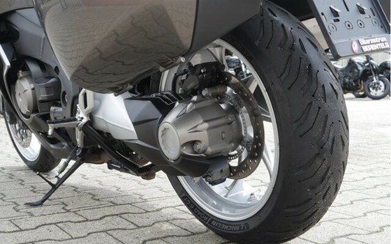 Gebrauchtmotorrad Honda VFR1200 FD - Bild 18
