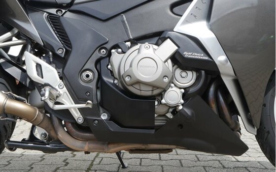 Gebrauchtmotorrad Honda VFR1200 FD - Bild 7