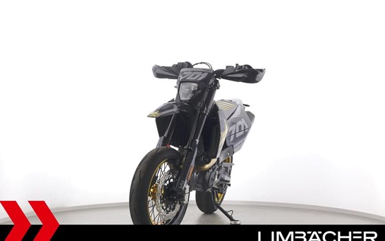 Neufahrzeug Husqvarna 701 Supermoto - Bild 3