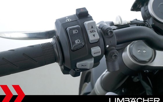 Gebrauchtmotorrad Honda CB 1000 R - Bild 20